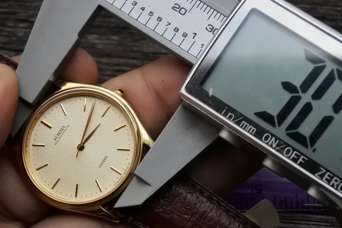 Vintage Citizen Gold Plated 2833 Yellow Dial Men Quartz Watch 