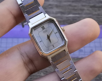 542 SEIKO セイコー 1221-5040 クォーツ腕時計 SEIKO Octagon Quartz Watch 1221-5040 Silver Gold Vintage