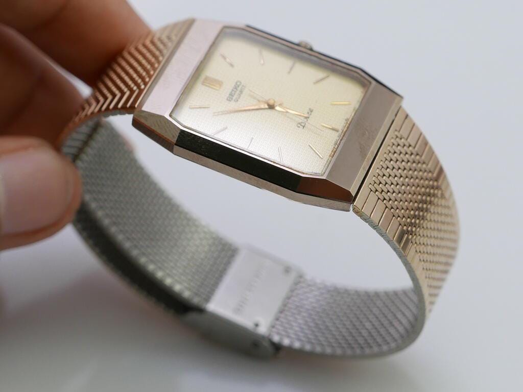 セイコー ドルチェ クォーツ 腕時計 9521-5110 D2-A Seiko Dolce Quartz 9521-5110 Mens Watch Authentic / case no