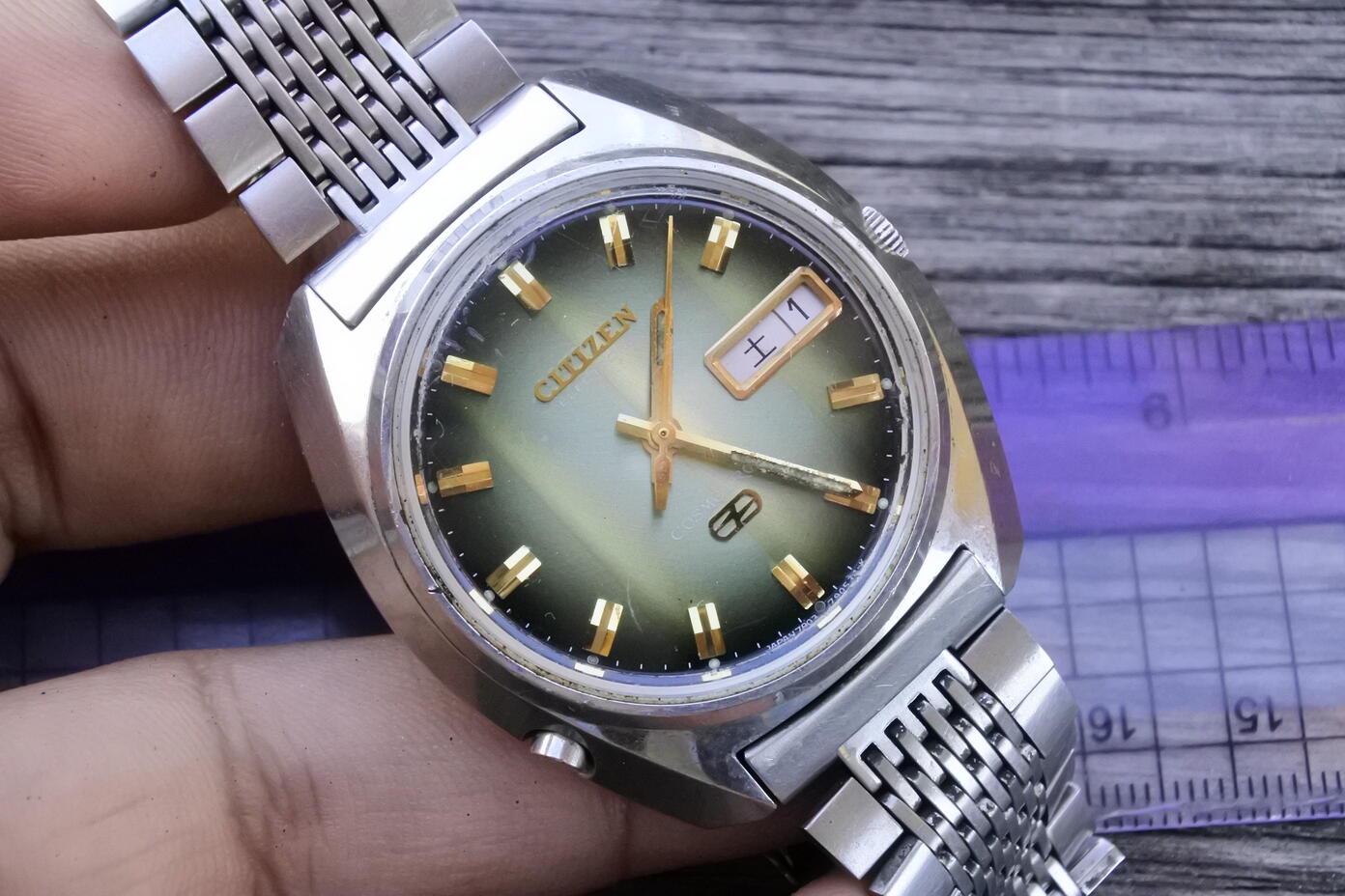 Vintage Citizen Cosmotron 7803 Green Dial Men Quartz Watch Japan