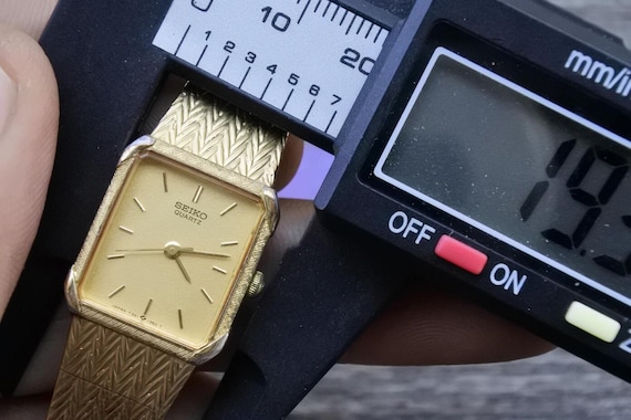 Vintage Seiko Gold Plated 7321 5810 Yellow Dial Lady Quartz Watch