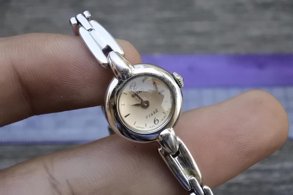 Vintage Seiko Tisse 1E20 2A20 Integrated Bracelet Lady Quartz