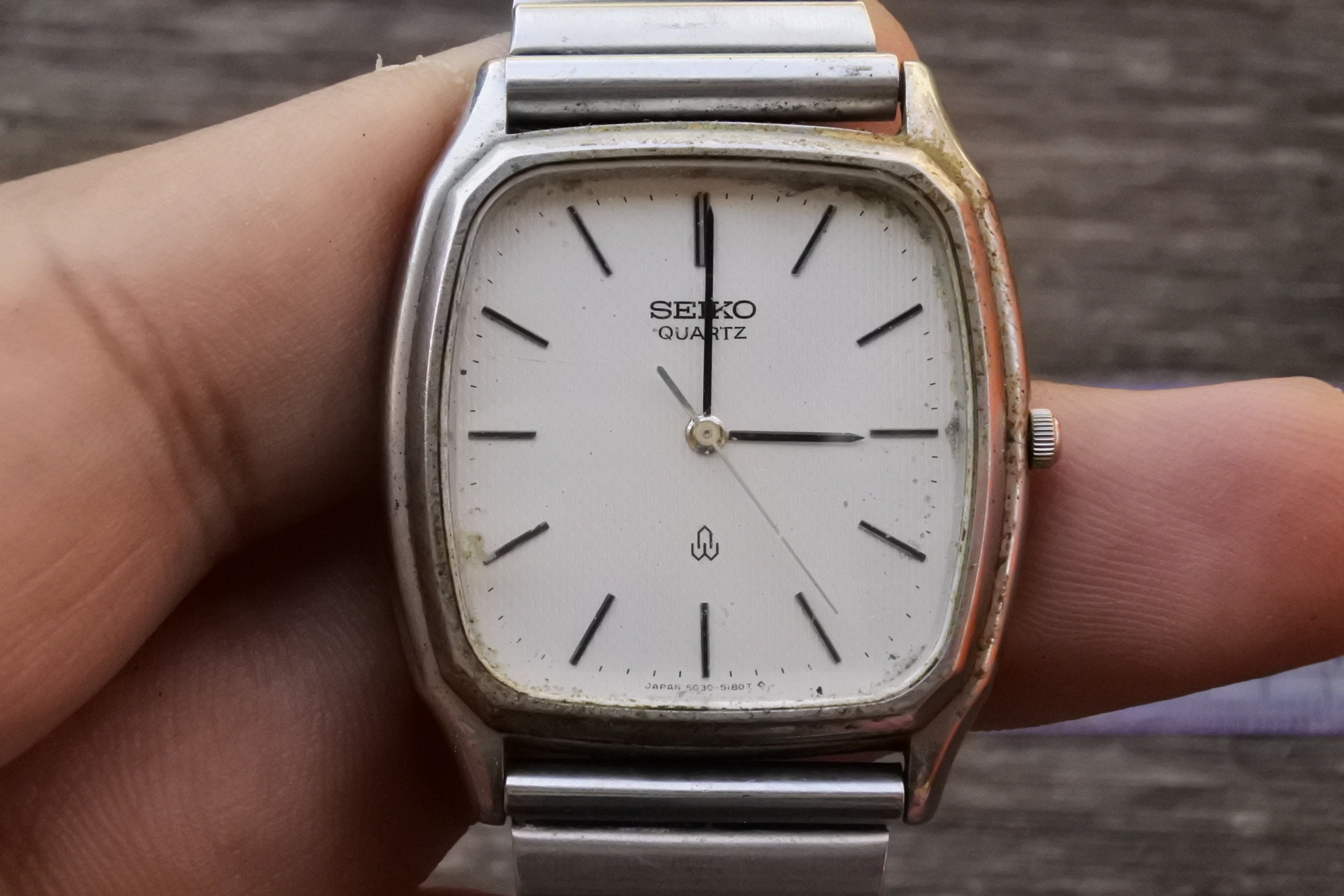 Vintage Seiko 6030 5190 Textured Dial Men Quartz Watch Japan