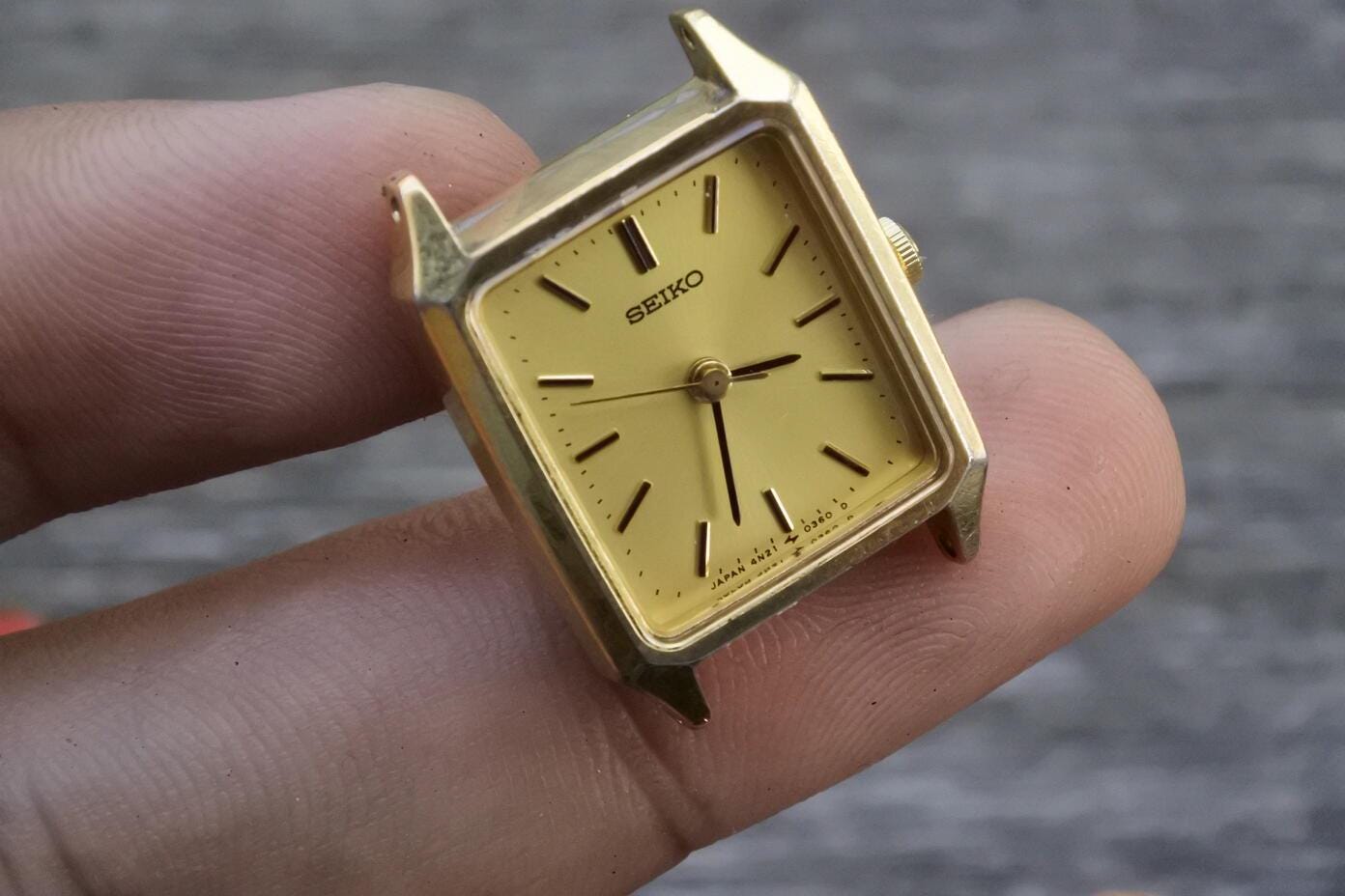 Vintage Seiko 4N21 5090 Yellow Dial Lady Quartz Watch Japan Square