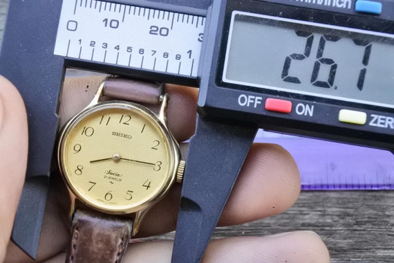 Vintage Seiko Socie 11 8220 Yellow Dial Lady Hand Winding Watch