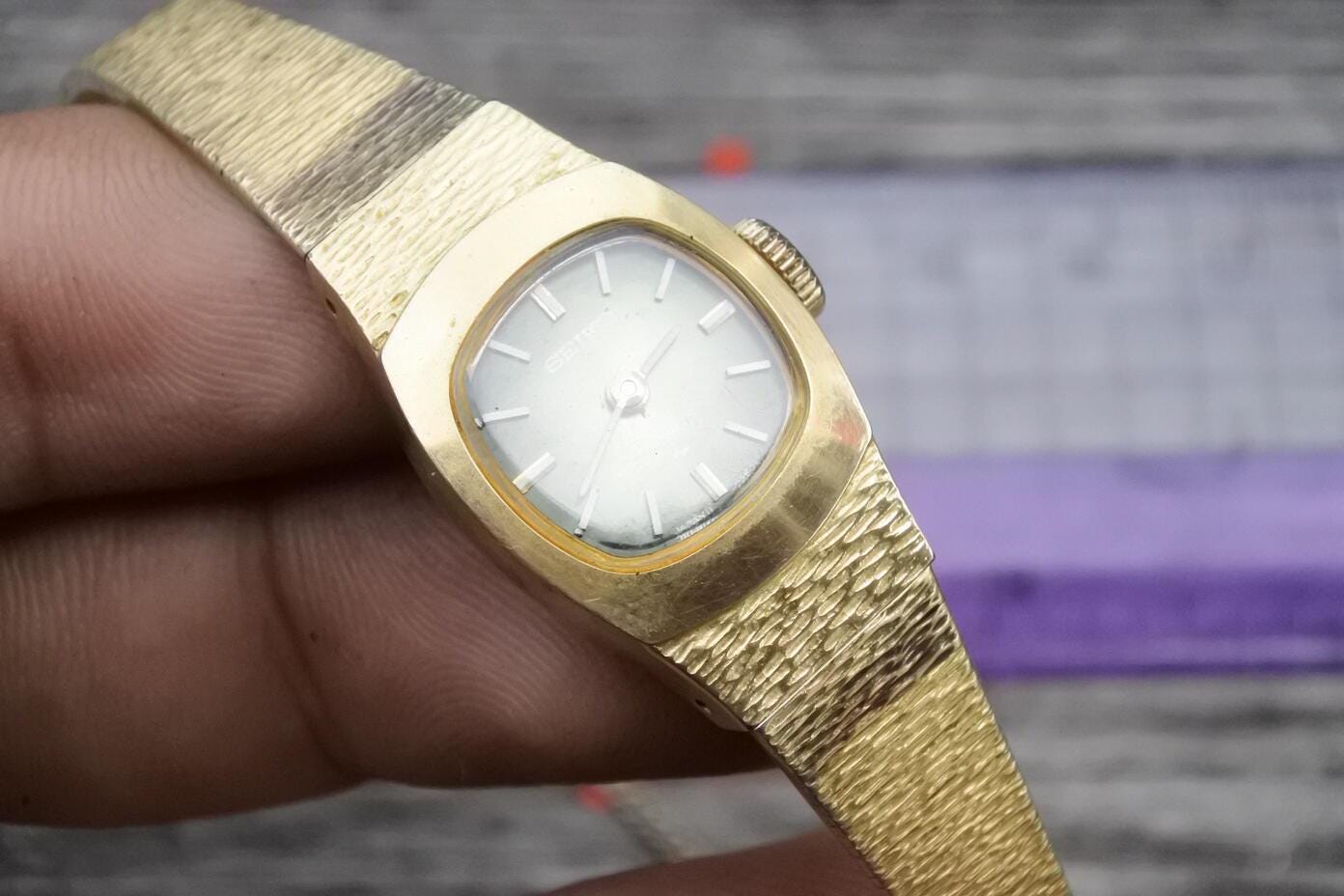 Vintage Seiko Gold Plated 11 3380 Green Dial Lady Hand Winding