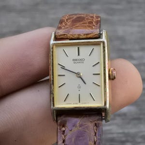 Vintage Seiko Gold Plated 4720 3020 Yellow Dial Lady Quartz Watch Japan Square Tank Shape 21mm