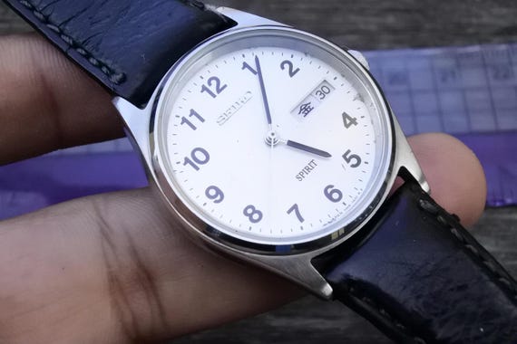 Vintage Seiko SPIRIT 7N48 7A00 Silver Dial Men Quartz Watch Japan
