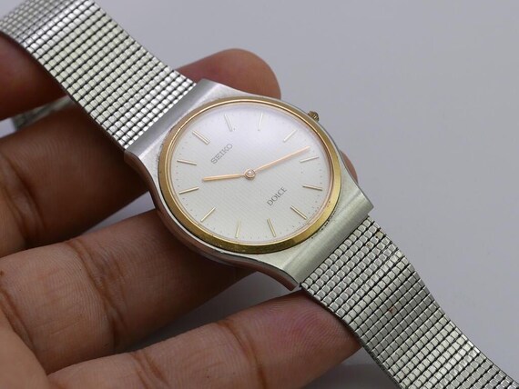 る*か様 外観美品　SEIKO セイコー ドルチェ ヴィンテージ 腕時計 クォー ヴィンテージ セイコー ドルチェ 8N40 6090 ドレスウォッチ メンズ