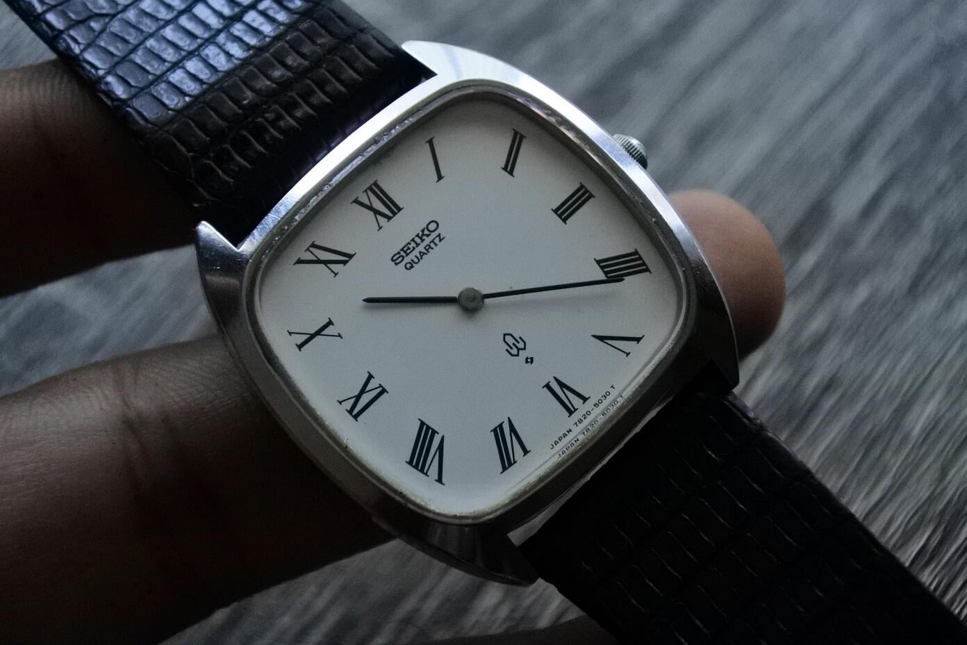Vintage Seiko 7820 5020 Roman Numeric Dial Men Quartz Watch Japan Vintage Seiko 7820 5020 Roman Numeric Dial Men Quartz Watch Japan