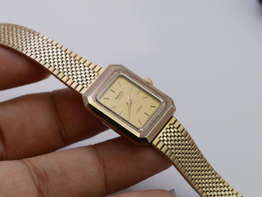 Vintage Rado Diastar 179.9557.3 Yellow Dial Lady Quartz Watch