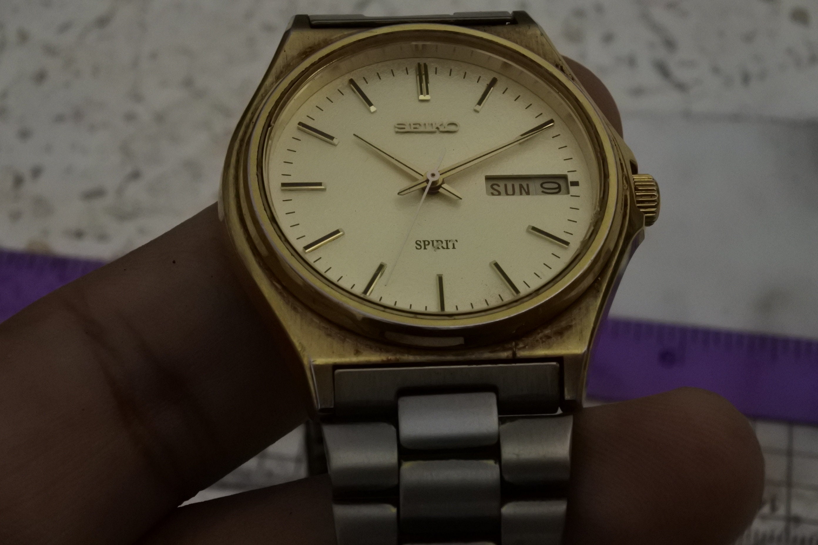 Vintage Seiko Spirit 7N48 7000 Yellow Dial Men Quartz Watch Japan 