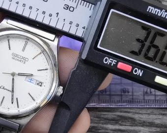 Vintage Seiko Chronos 8123 6130 White Dial Men Quartz Watch Japan
