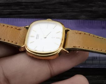 Vintage Seiko 2C21 5110 Roman Numeral Dial Lady Quartz Watch Japan