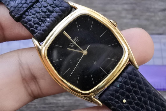 Vintage Seiko Gold Plate 5931 5320 Black Dial Men Quartz