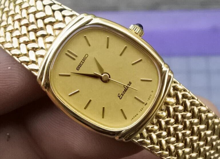 Vintage Seiko Exceline 1221 5890 Yellow Dial Lady Quartz