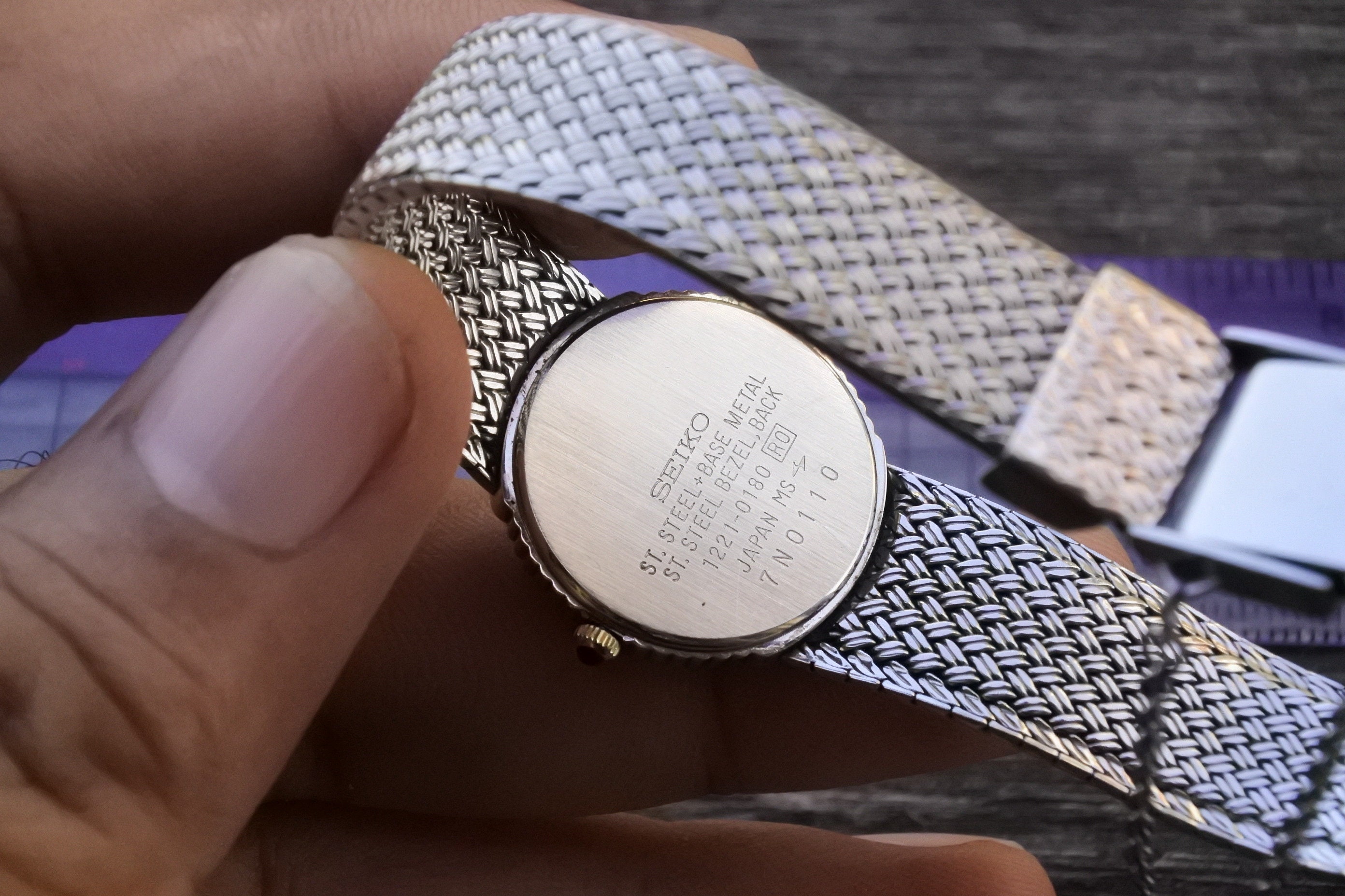 Seiko Exceline 1221-0180 クォーツ ヴィンテージ腕時計 Vintage Seiko Exceline 1221 0180 Integrated Bracelet Lady Quartz