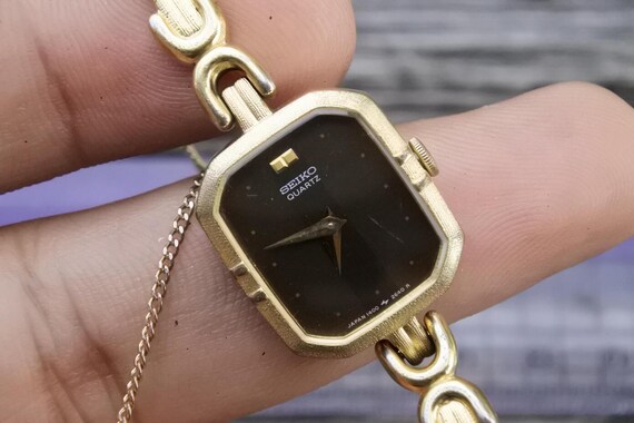 Vintage Seiko Gold Plated 1400 6440 Integrated Bracelet Lady