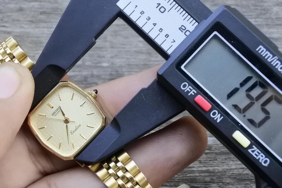 稼働品SEIKO EXCELINEセイコーエクセリーヌ腕時計 1221-5010 SEIKO セイコー エクセリーヌ EXELINE レディース カボション