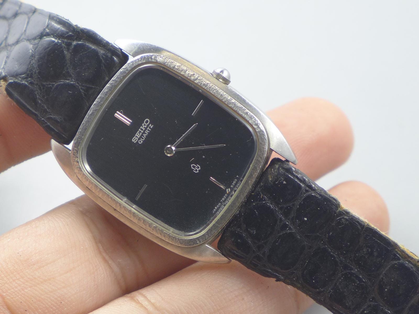 70s Vintage Seiko quarts watch スクエアデイデイト il_fullxfull.7191660778_ciiv.jpg