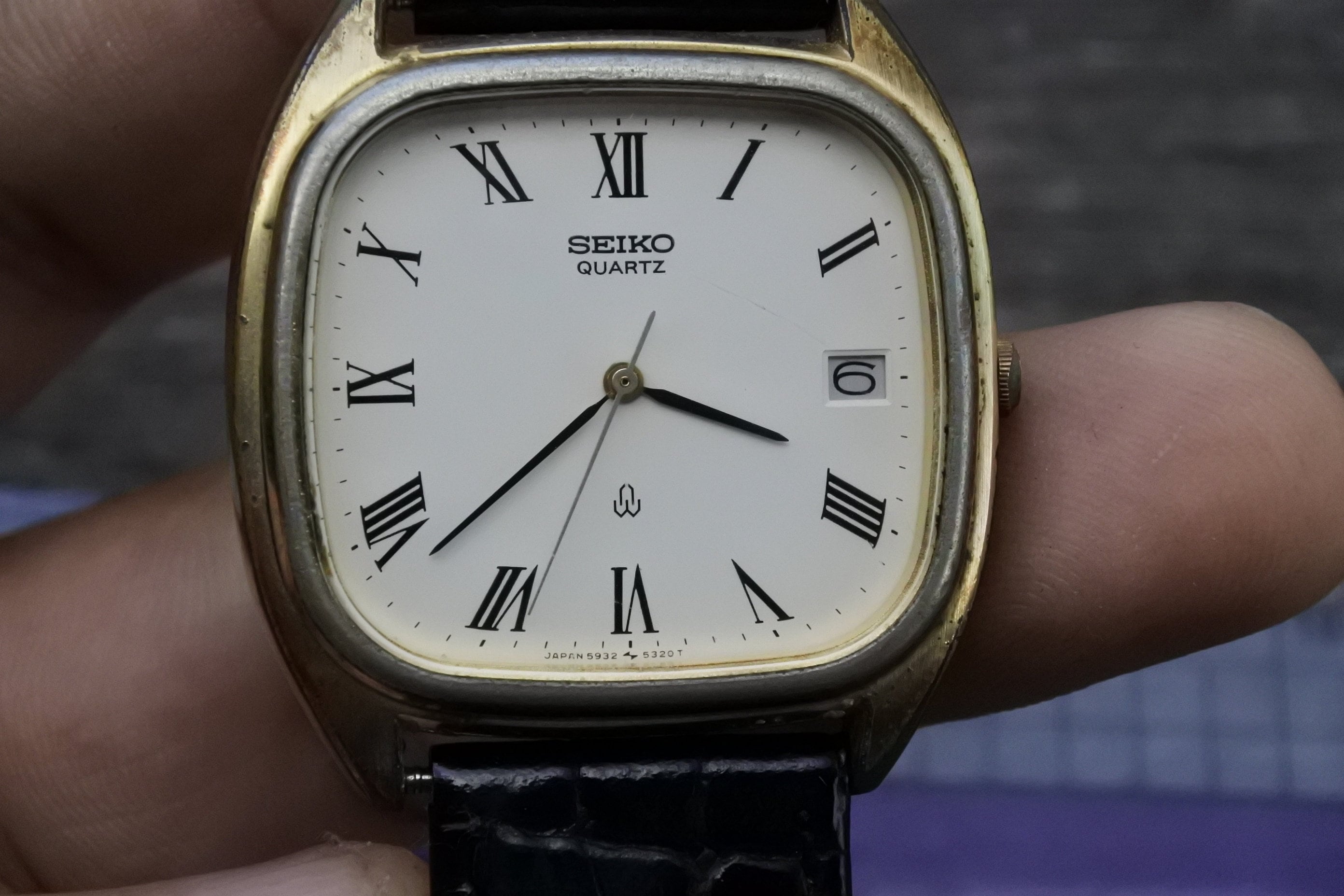 Vintage Seiko Gold Plated 5932 5190 Roman Numeral Dial Men Quartz