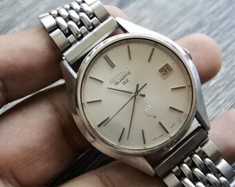 Vintage Seiko 1E20 5590 Yellow Dial Lady Quartz Watch Japan