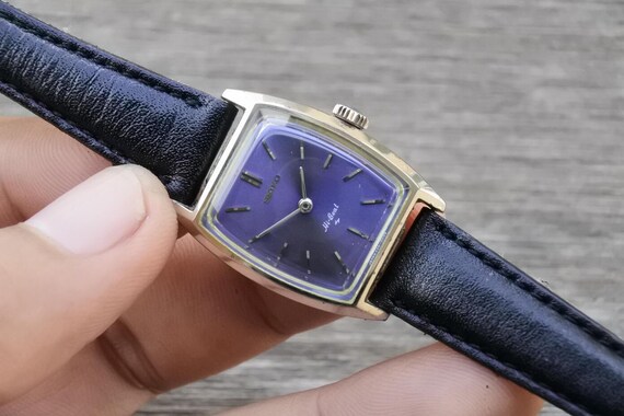 Seiko platinum watch best sale