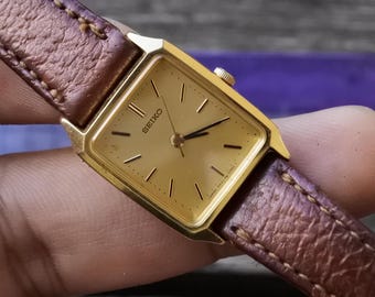 Vintage Seiko 4N21 5090 Yellow Dial Lady Quartz Watch Japan Square