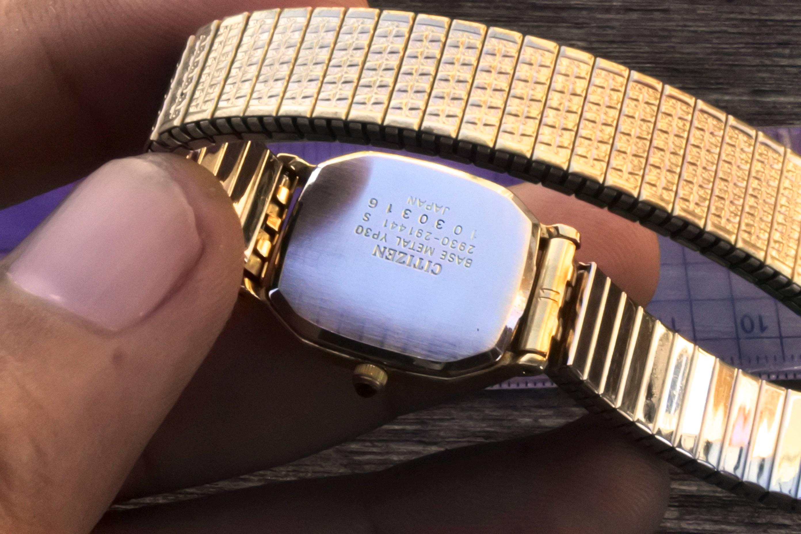 Vintage Citizen Gold Plate 2930 Texture Dial Lady Quartz Watch