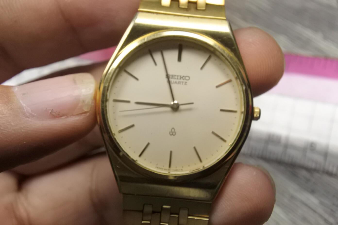 Vintage Seiko Gold Plated 6030 7070 Creamy Dial Men Quartz Watch Japan JDM Round Shape 33mm