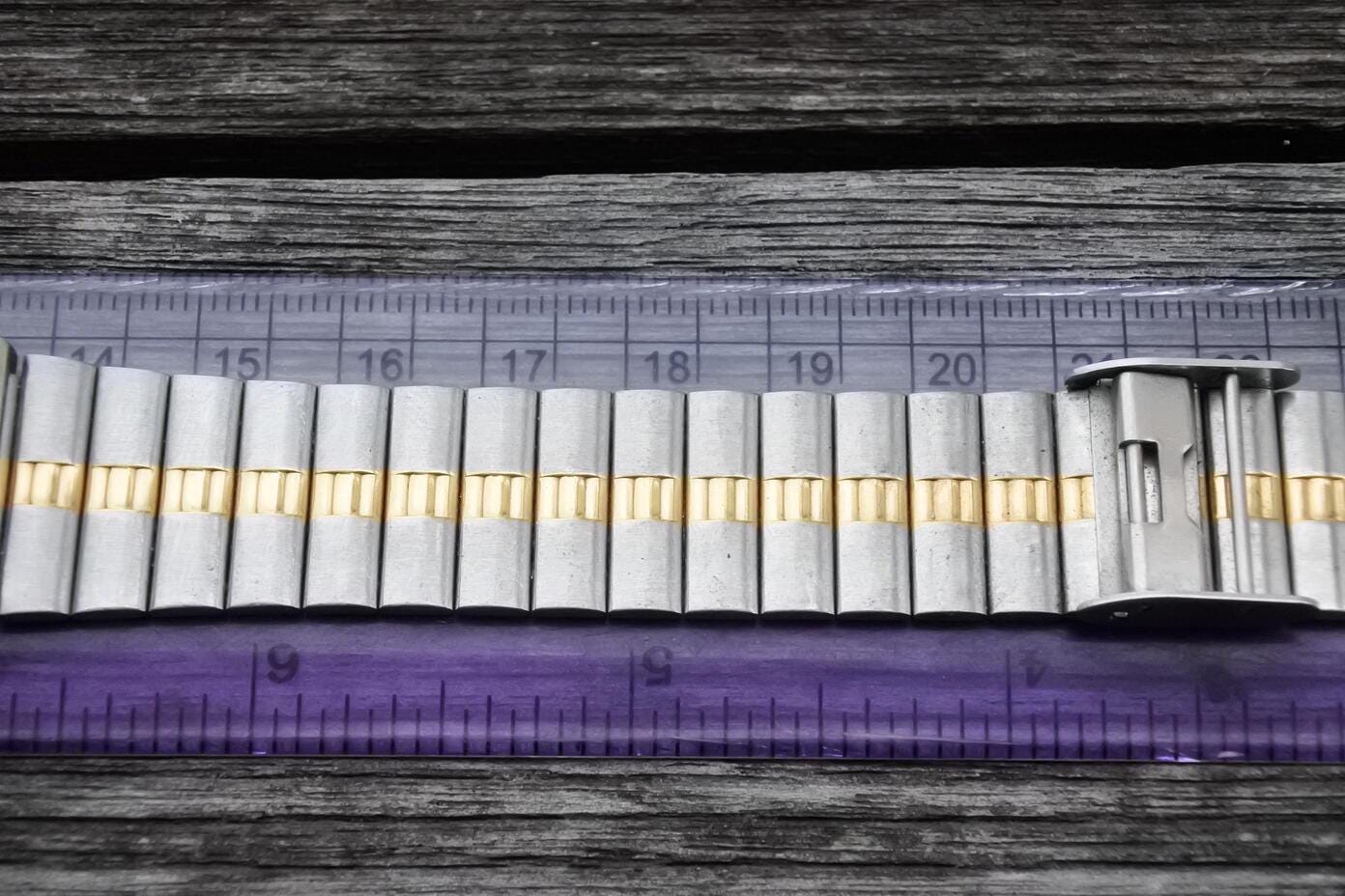 Vintage Seiko Sx V701 5K00 Textured Dial Men Quartz Watch Japan