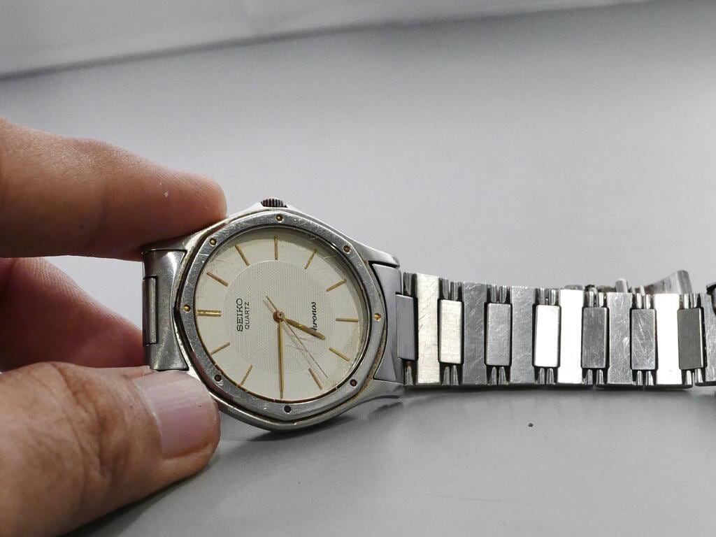 Vintage Seiko Chronos 7731 6000 White Dial Men Quartz Watch Japan