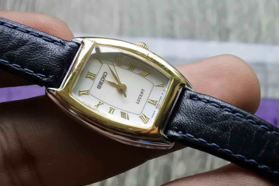 Vintage Seiko Lucent 4N21 5290 Roman Numeral Dial Lady Quartz