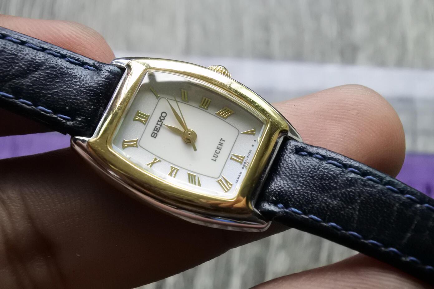 Vintage Seiko Lucent 4N21 5290 Roman Numeral Dial Lady Quartz