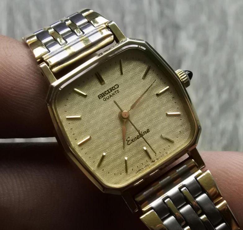 Vintage Seiko Exceline 1221 5010 Textured Dial Lady Quartz Watch