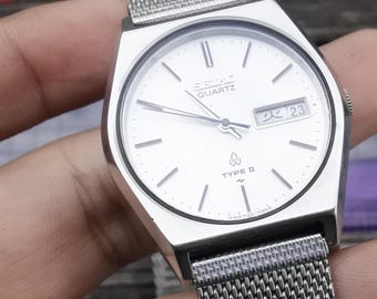 Vintage Seiko Type II 7123 7080 White Dial Men Quartz Watch Japan