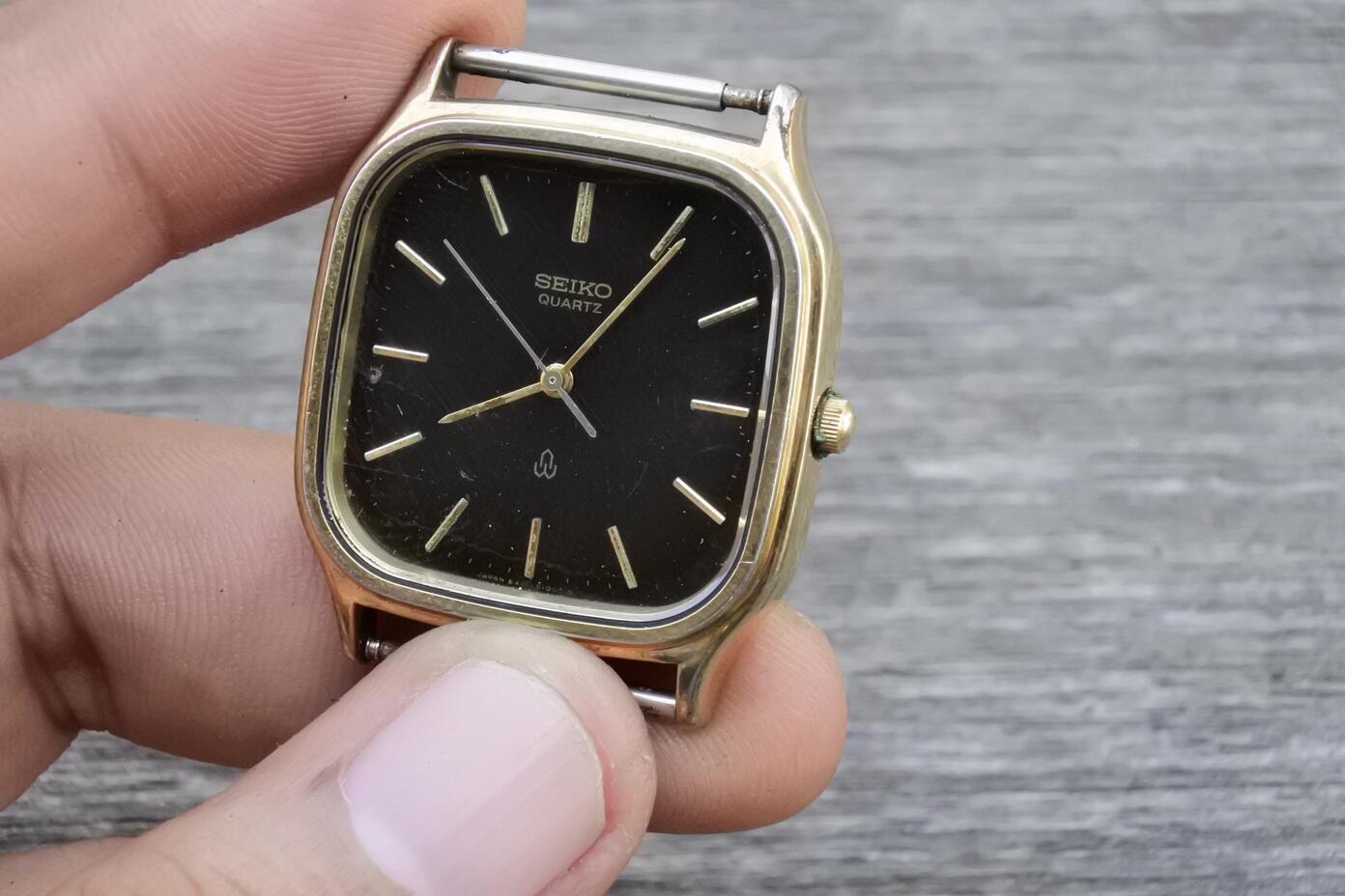 Vintage Seiko Gold Plated 6431 5050 Dress Men Quartz Watch Japan