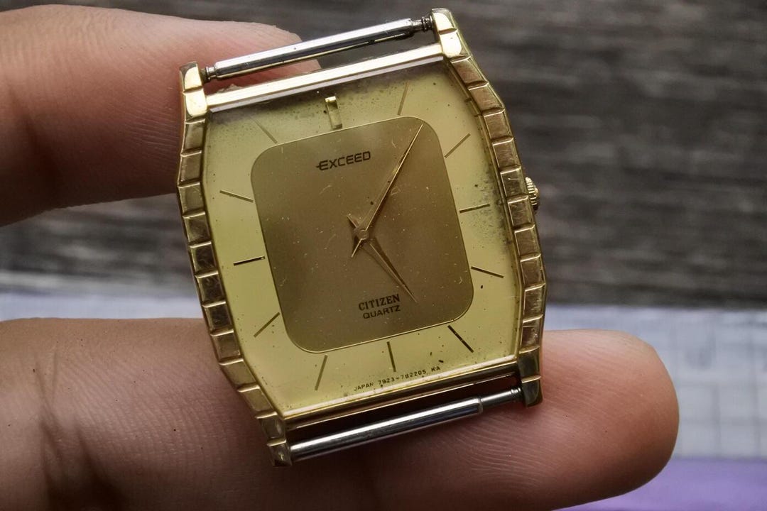 Vintage Citizen Gold Plated 30micron 7923 Slim Men Quartz Watch