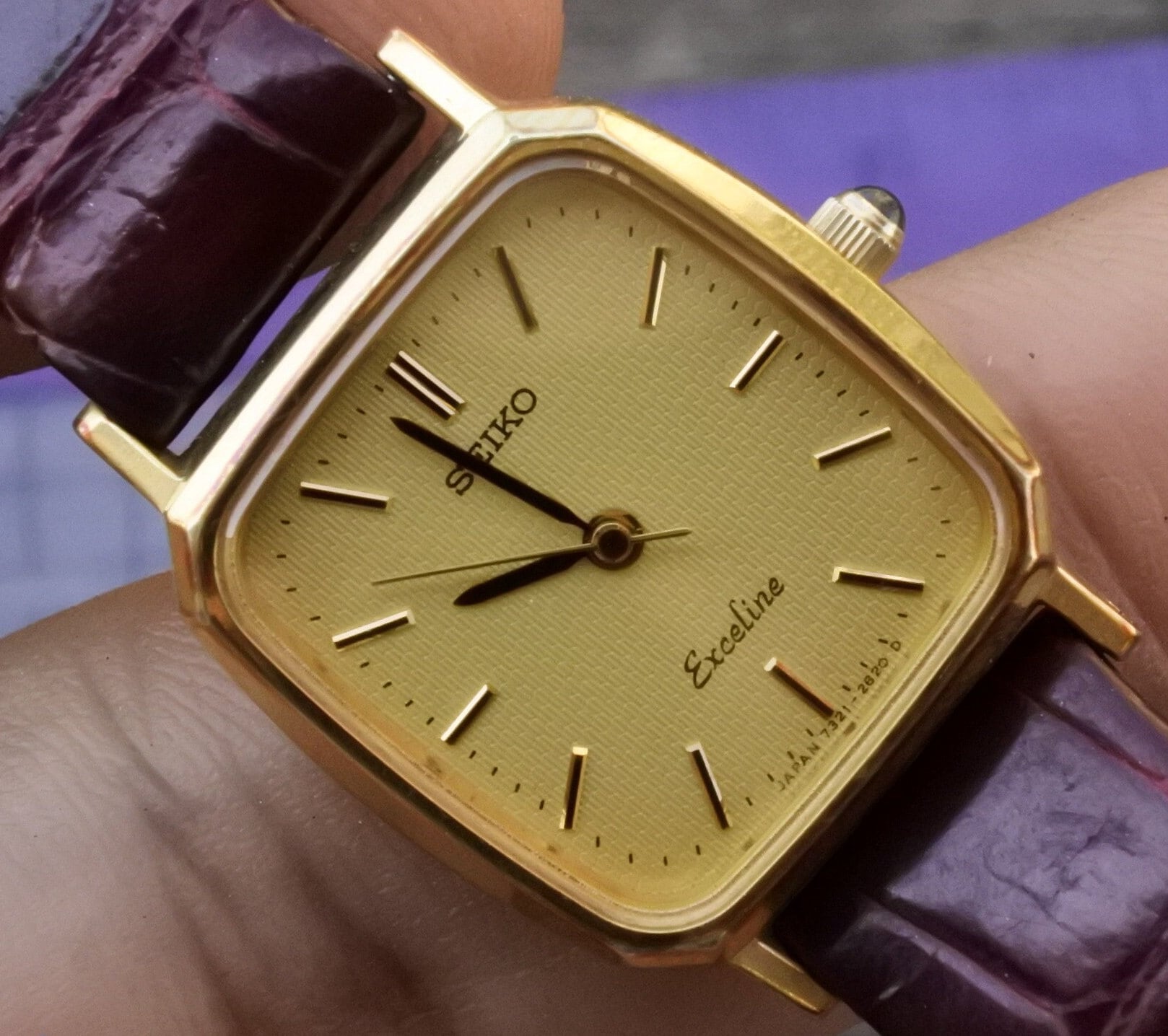 Seiko セイコー Excelline 7321-6570 ゴールド Vintage Seiko Exceline 7321 6570 Yellow Dial Lady Quartz