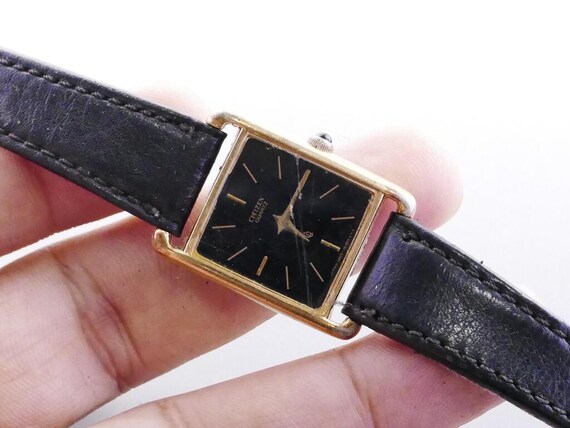 Vintage Citizen Gold Plate Black Dial Lady Quartz Watch  display picture 1