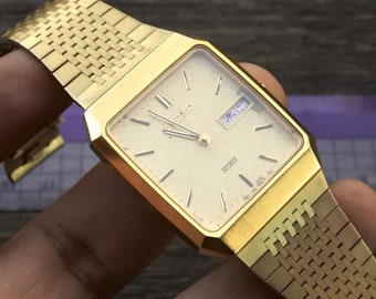 Vintage Seiko Spirit 9533 5030 Yellow Dial Men Quartz Watch Japan
