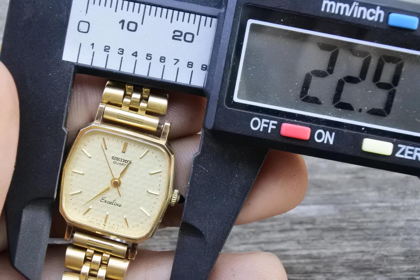 Vintage Seiko Exceline Gold Plated 1221 5010 Textured Dial