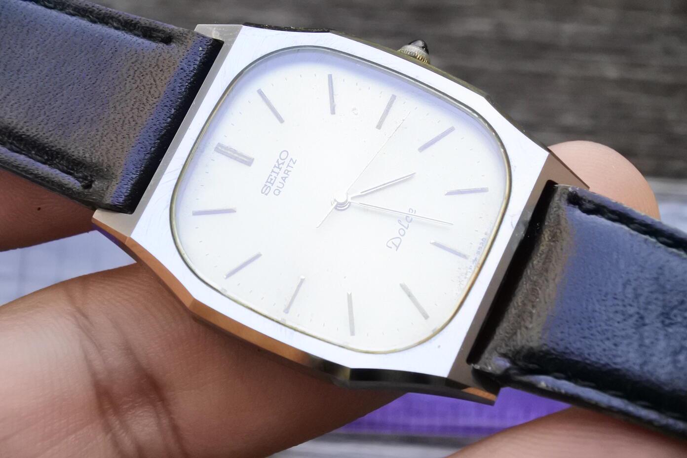 Vintage Seiko Dolce 5931 5420 Ultra Hard Alloy Gold (titanium