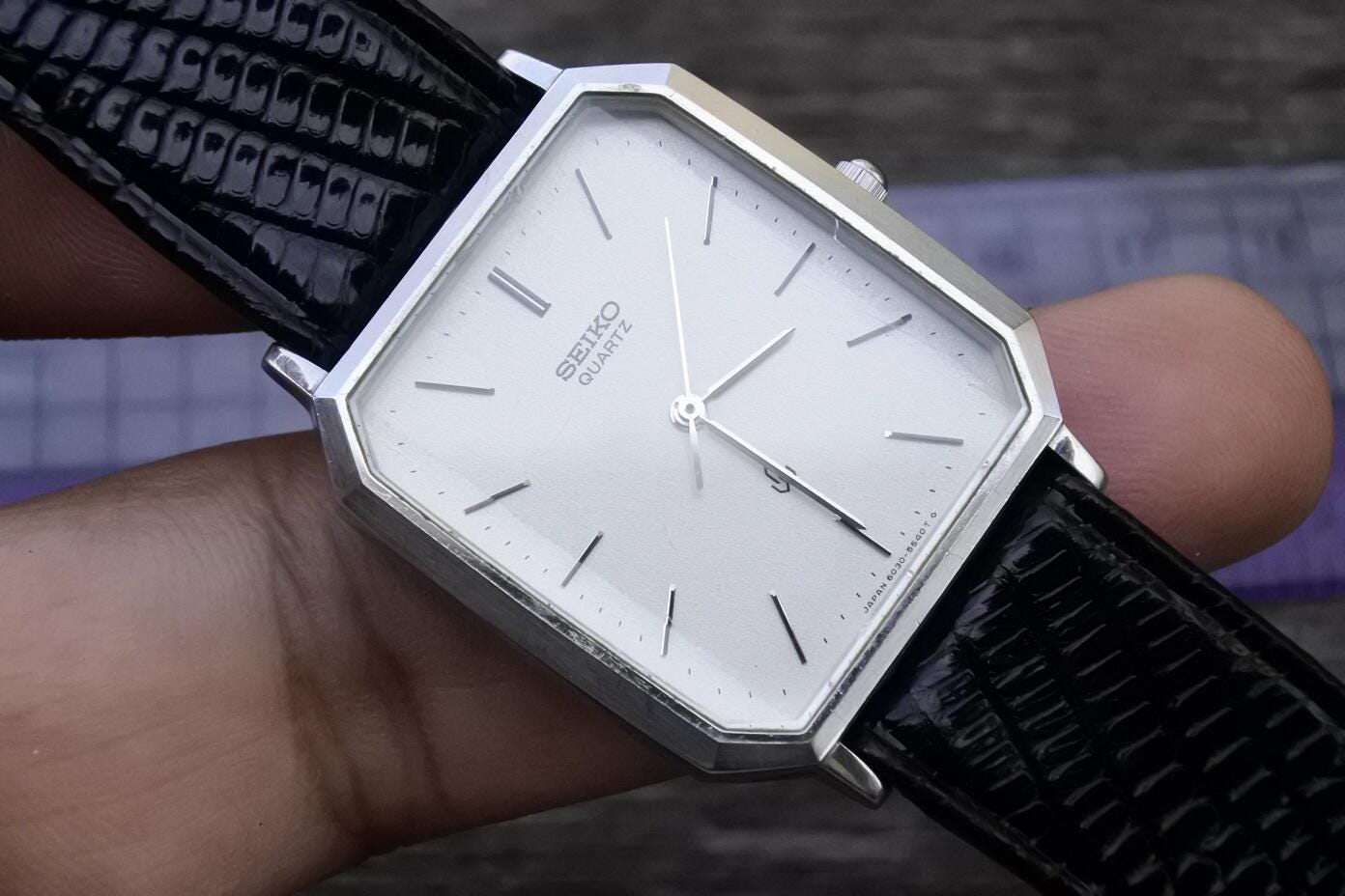 Vintage Seiko 6030 5470 White Dial Men Quartz Watch Japan JDM