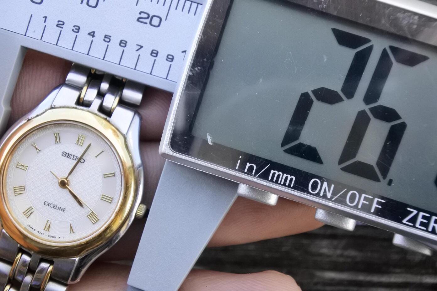 ランキング第1位 Vintage Seiko Exceline 4J41 0030 Roman Numeral Dial Lady 時計