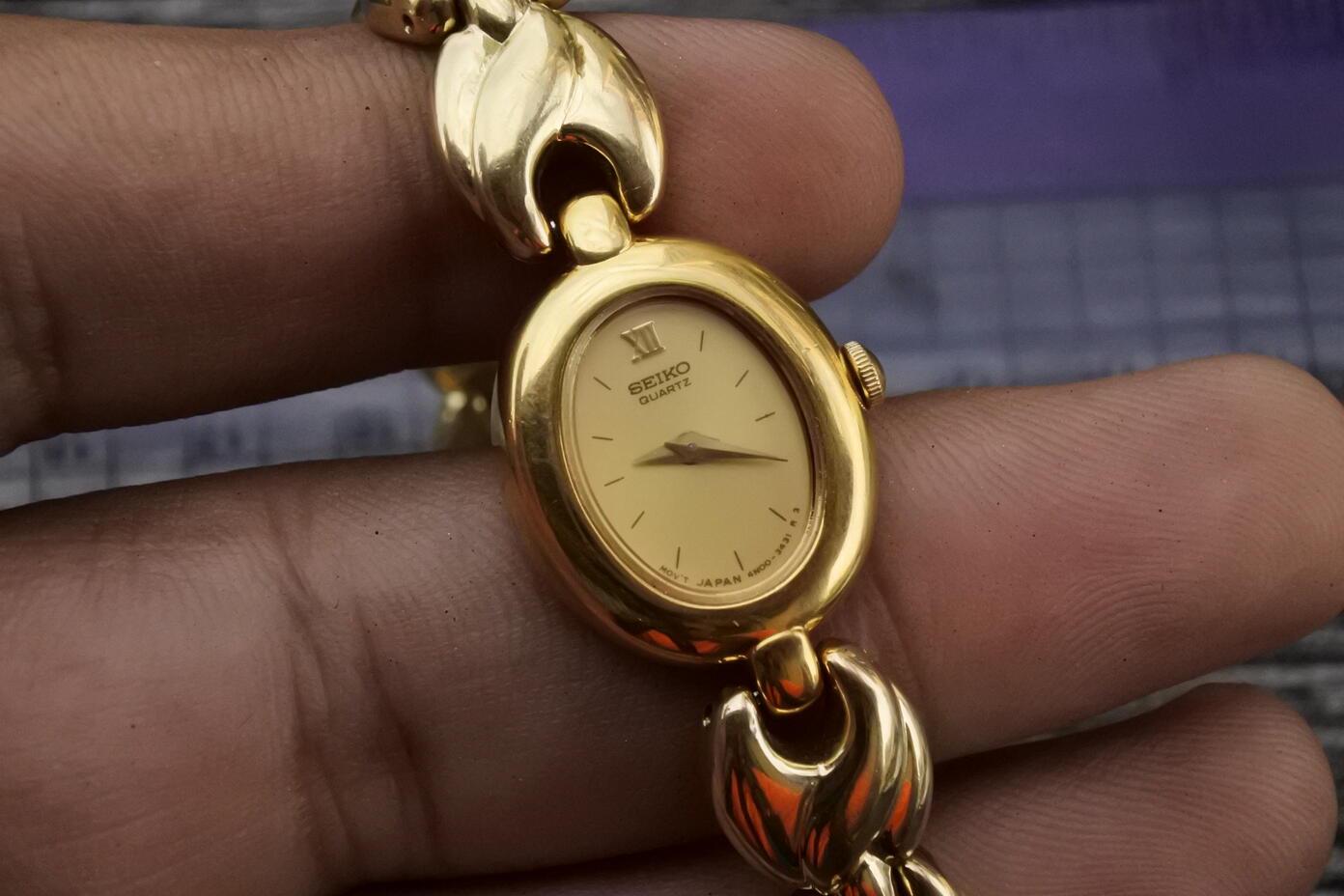 Vintage Seiko 4N00 F140 Integrated Bracelet Lady Quartz Watch