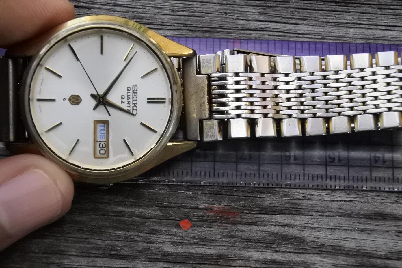 Vintage Seiko QZ 0923 8000 Silver Dial Men Quartz Watch Japan Vintage Seiko QZ 0923 8000 Silver Dial Men Quartz Watch Japan