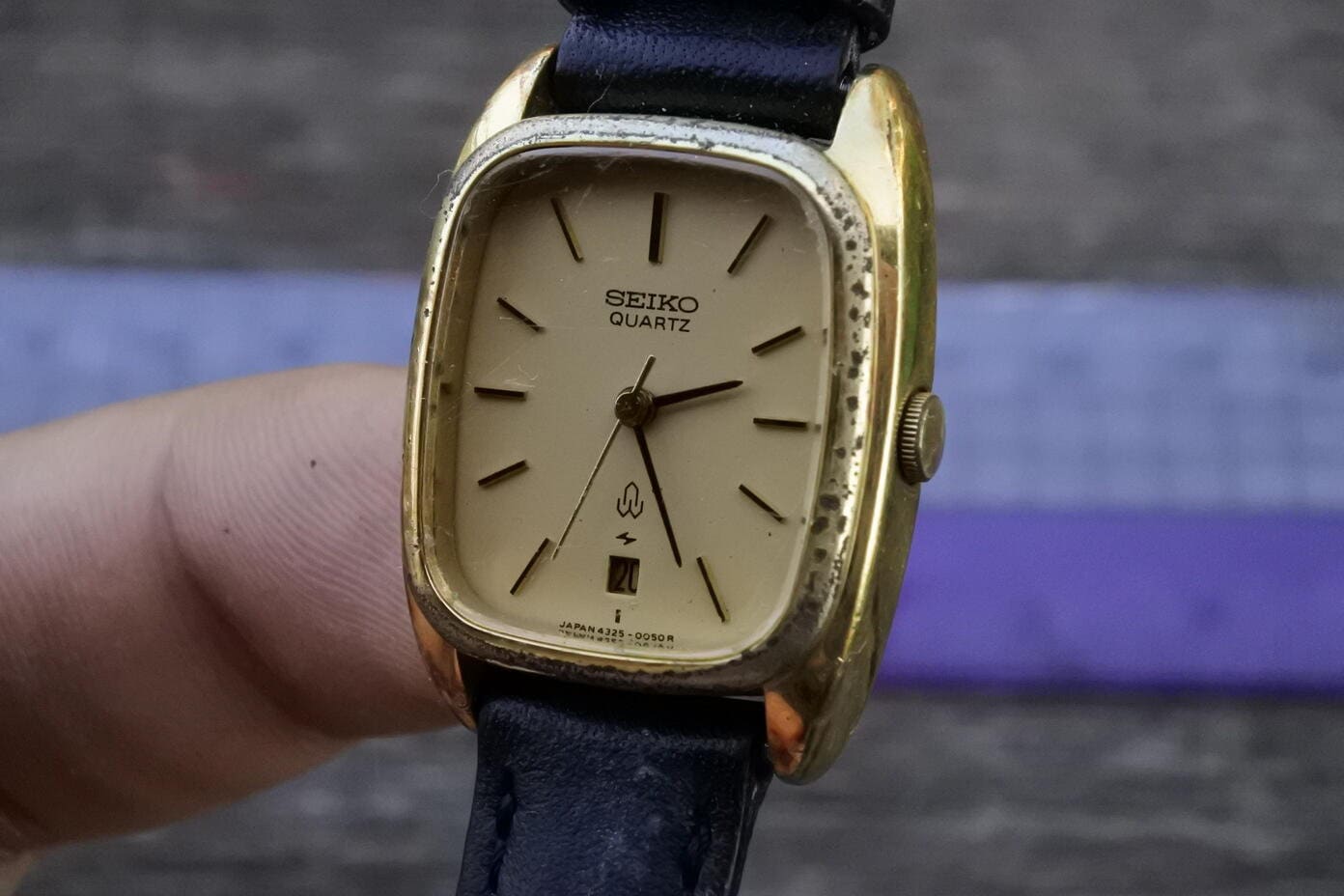 Vintage Seiko Gold Plated Year 1978 4325 5010 Yellow Dial Lady