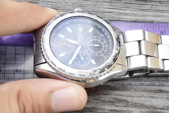 Vintage Seiko 7T92 0CF0 Chronograph Men Quartz Watch Japan Round