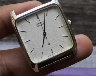 Montre Vintage Citizen Femme - Cadran Doré à Quartz - Bracelet Acier - Occasion